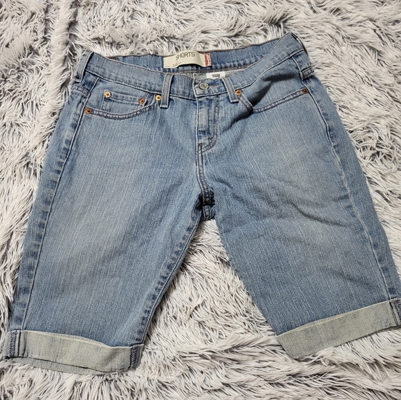 Vintage Levi's 515 Denim Shorts - Picture 1 of 6